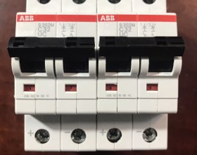 MCB 2P 32A 10KA 220VDC ABB MCB S202M-C32UC 2CDS272061R0324