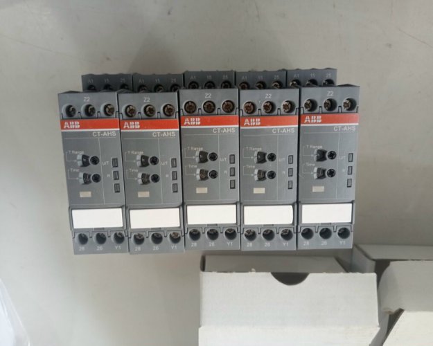 RƠ LE THỜI GIAN OFF DELAY ABB CT-AHS.22S